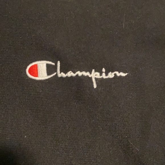 Champion hoodie, size M US - Picture 2 of 4